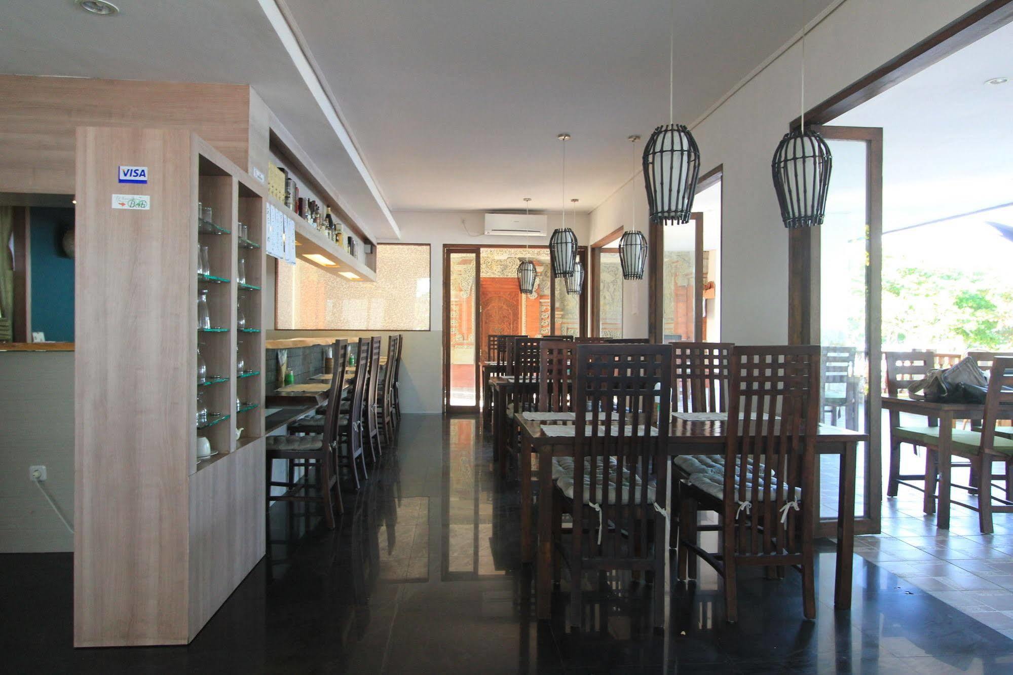 Alit Beach Resort And Villas Sanur Buitenkant foto
