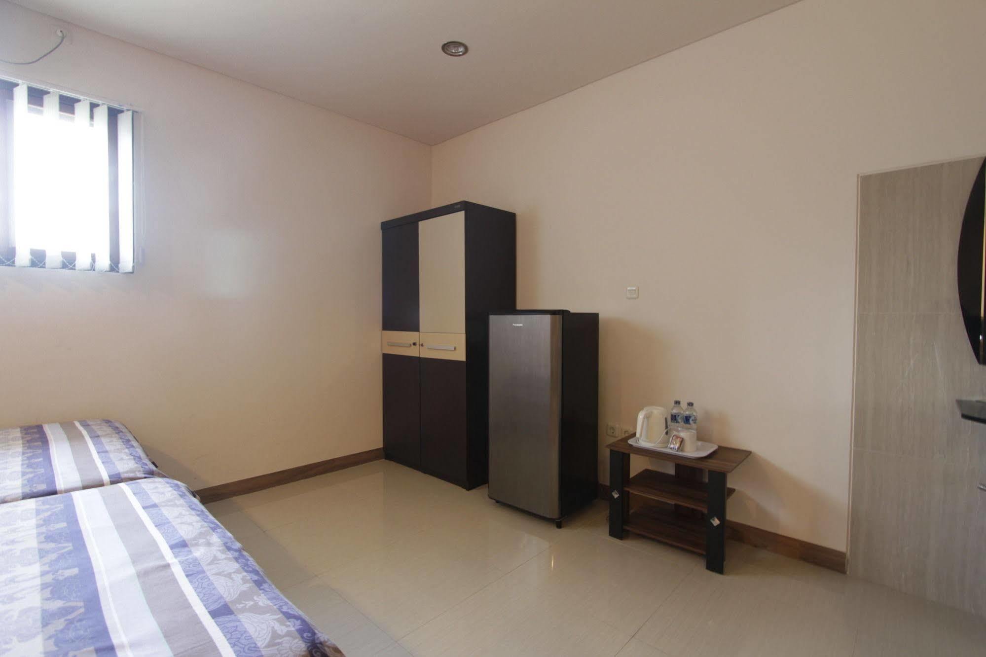 Alit Beach Resort And Villas Sanur Buitenkant foto