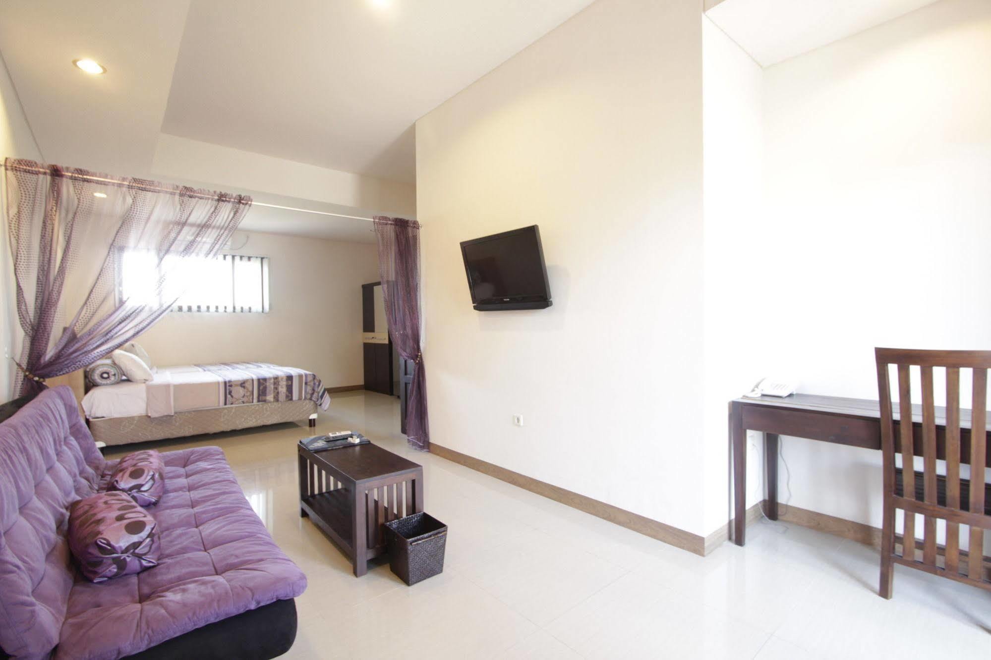 Alit Beach Resort And Villas Sanur Buitenkant foto