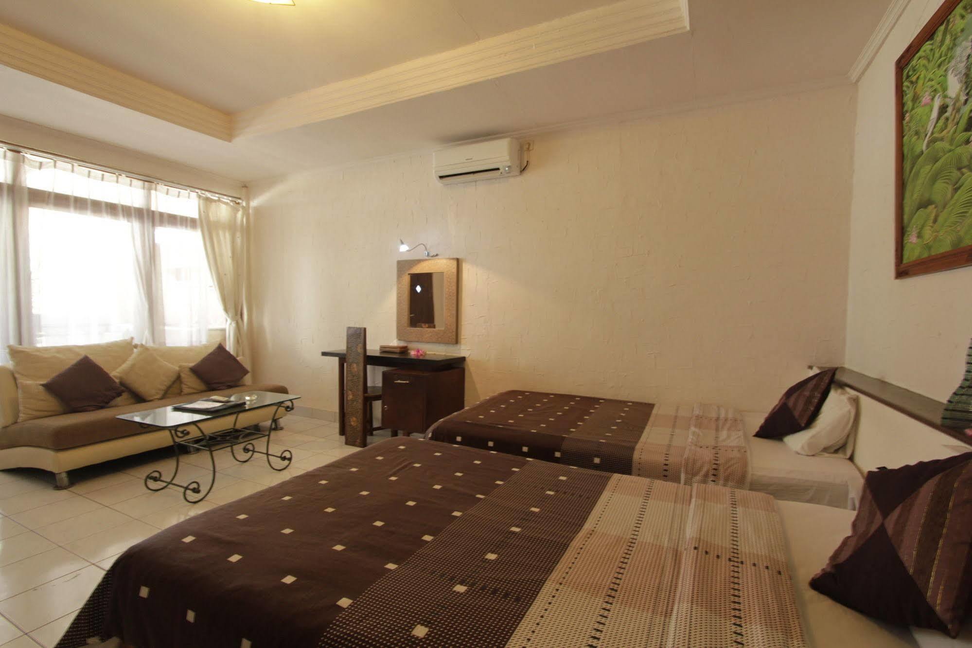 Alit Beach Resort And Villas Sanur Buitenkant foto
