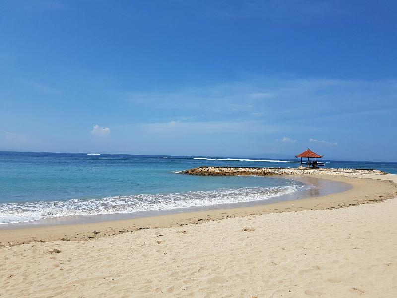 Alit Beach Resort And Villas Sanur Buitenkant foto