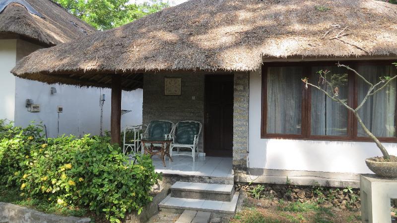 Alit Beach Resort And Villas Sanur Buitenkant foto